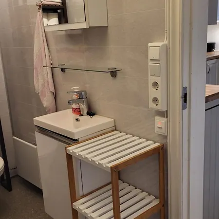 With 3 Bedrooms And 7 Guests Apartman Sandefjord